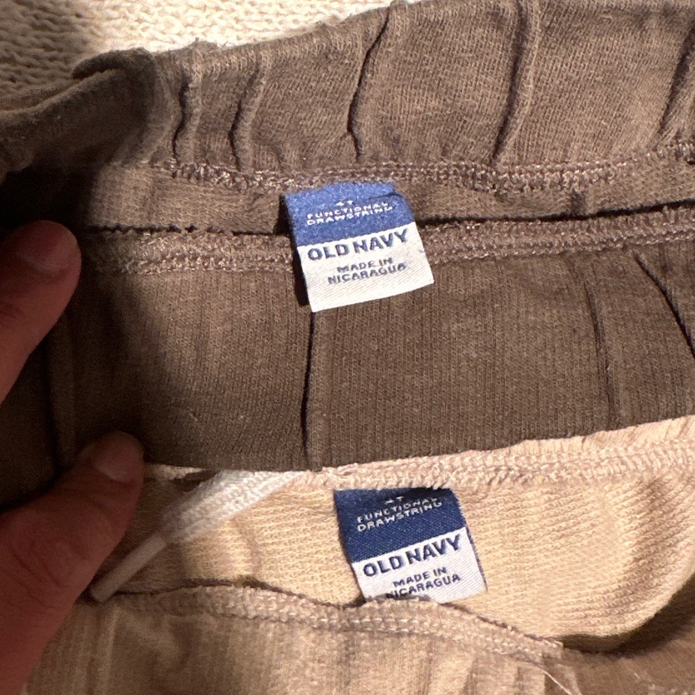 Old Navy Finction drawstring 4T boys Sweatpants